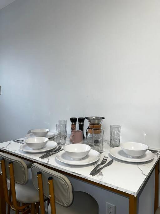 Cool West Oak Lane Experience Apartment Philadelphia Exterior photo