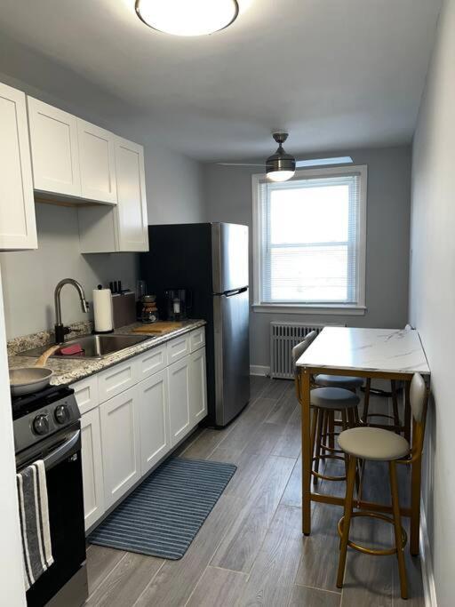 Cool West Oak Lane Experience Apartment Philadelphia Exterior photo